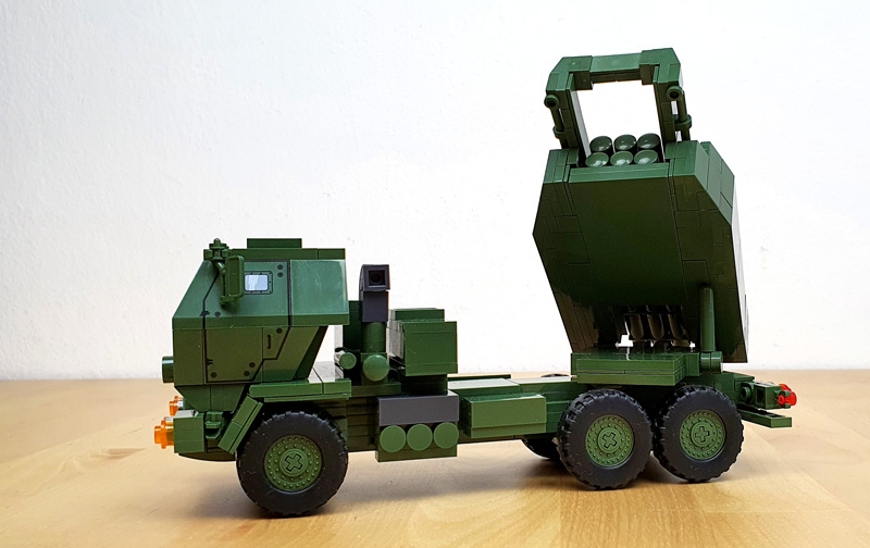 COBI 2626 Himars M142 Fahrzeug aufgebaut