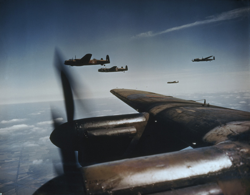 COBI 5758 Avro Lancaster Dambusters historisch Formation fliegen