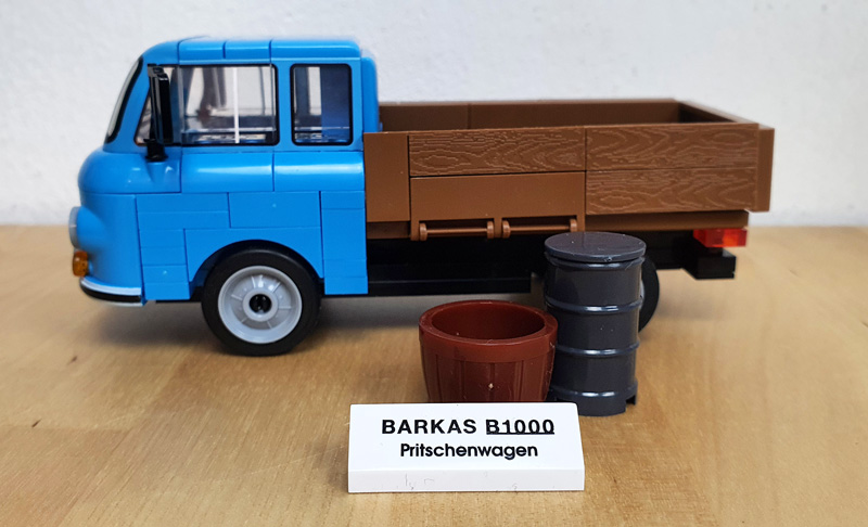 COBI Barkas B1000 Pritschenwagen 24593 Set aufgebaut mit Typenschild