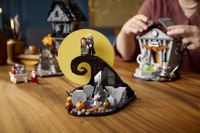 LEGO Nightmare before Christmas 21351 Lifestyle