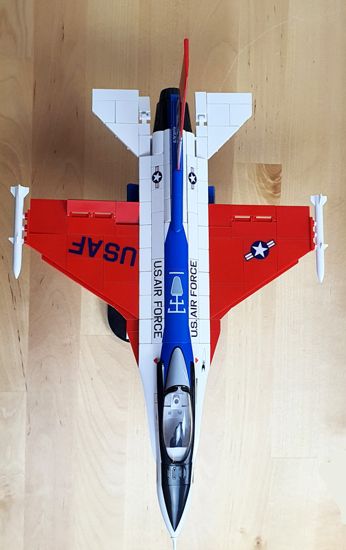 COBI F-16 YF-16 First Flight 1974 5892 Set gebaut Flugzeug Draufsicht