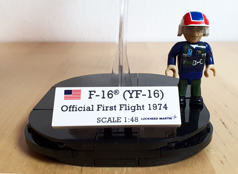 COBI F-16 YF-16 First Flight 1974 5892 Set gebaut komplett Minifigur