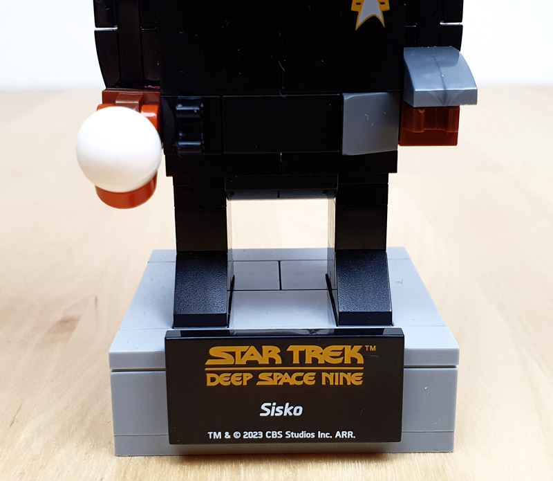 BlueBrixx Star Trek Brick Buddies Sisko 105704 Typenschild