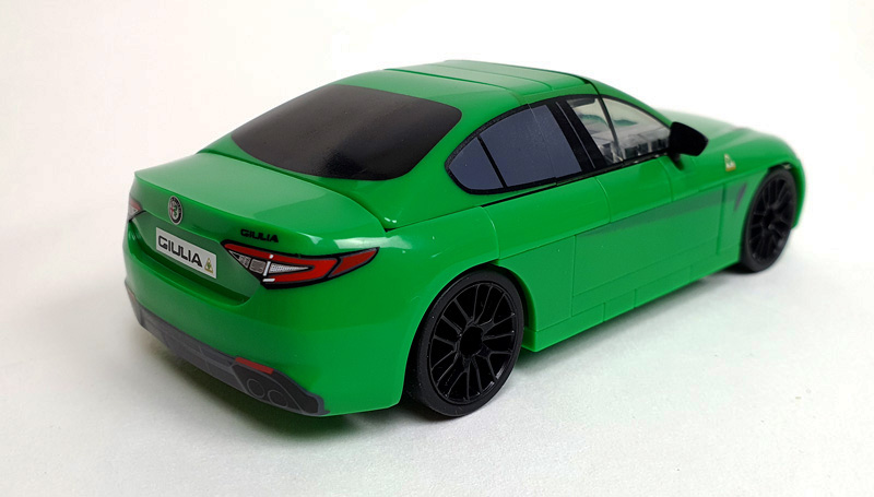 COBI 24605 Alfa Romeo Giulia Quadrifoglio gebaut Heckansicht