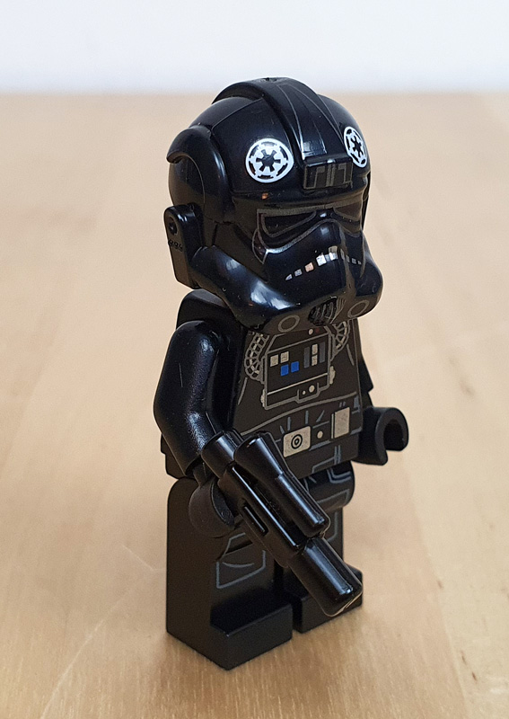 LEGO Star Wars Magazin 113 TIE Pilot schräge Ansicht