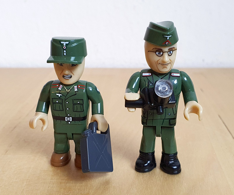 COBI Limited Edition 3119 V2 Rocket & SS100 Transporter Minifiguren Soldat Offizier