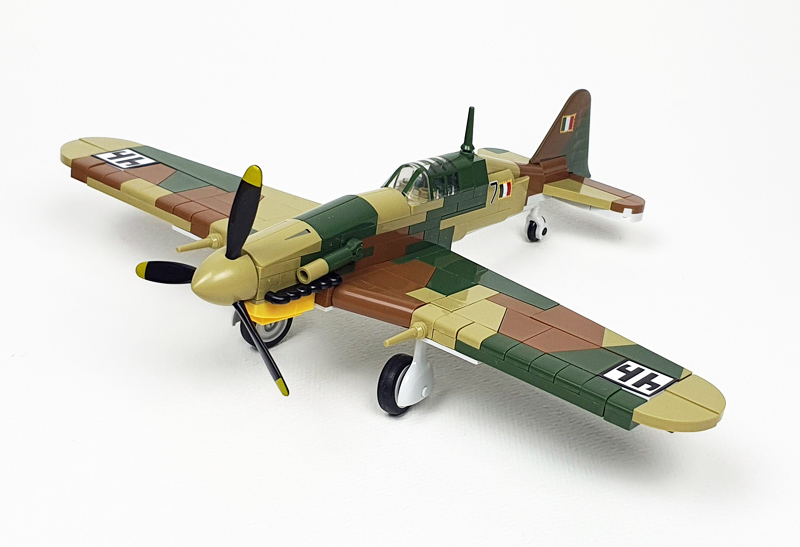 COBI 5867 Fiat G.55 Centauro aufgebaut schräge Ansicht