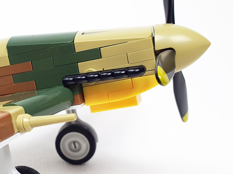 COBI 5867 Fiat G.55 Centauro aufgebaut Propeller