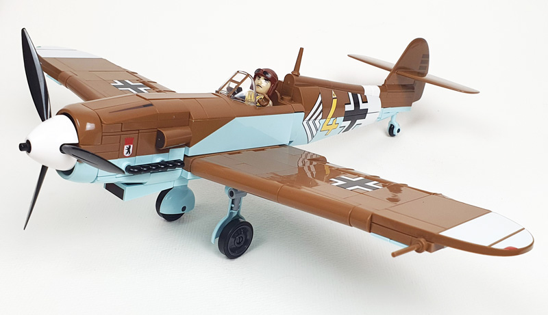 COBI Messerschmitt Bf 109 G 5761 Set aufgebaut mit Figur