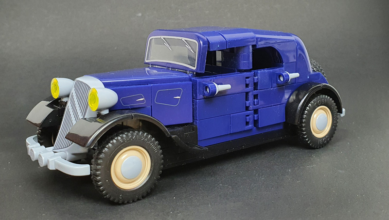 COBI Citroen Traction 7A 2263 aufgebaut