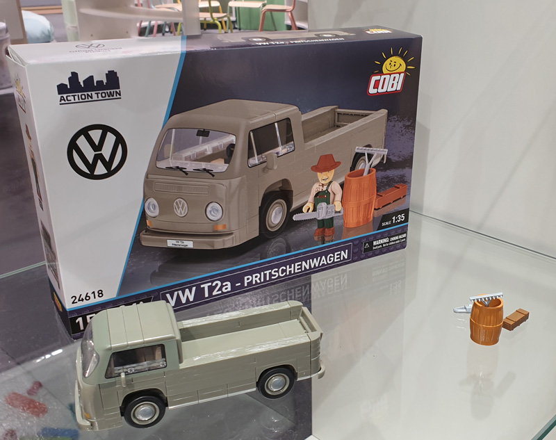 COBI Nürnberger Spielwarenmesse Volkswagen 24618 Pritschenwagen