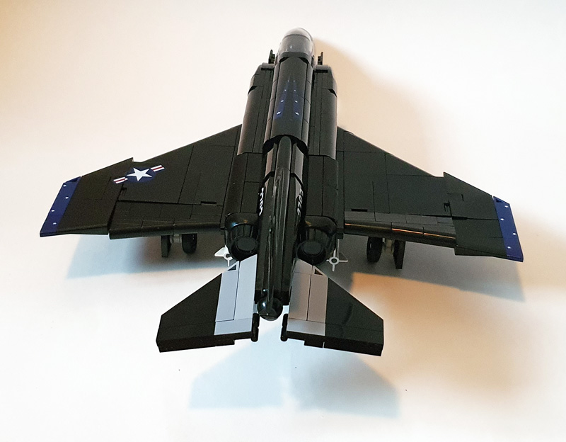 COBI 5899 F-4S Phantom II Black Bunny Review Set aufgebaut