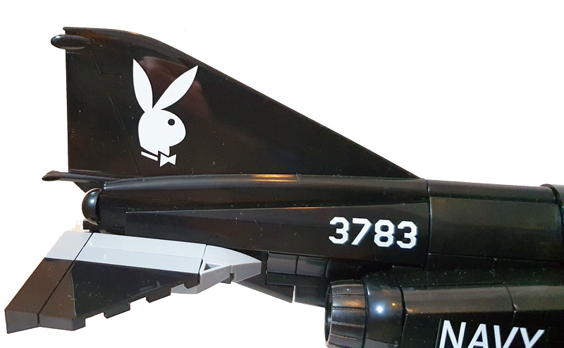 COBI 5899 F-4S Phantom II Black Bunny Review Set aufgebaut